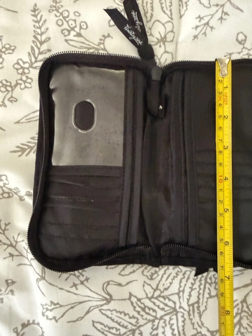 Vera Bradley Black & White Quilted Damask Zip Wallet - Picture 4 of 4